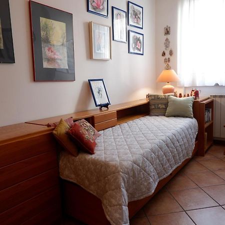 Latte E Menta Bed & Breakfast Motta Visconti Bagian luar foto
