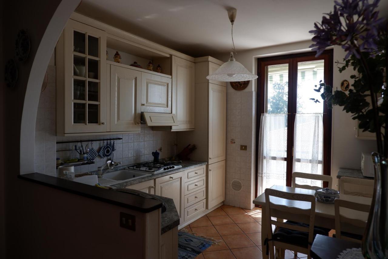 Latte E Menta Bed & Breakfast Motta Visconti Bagian luar foto